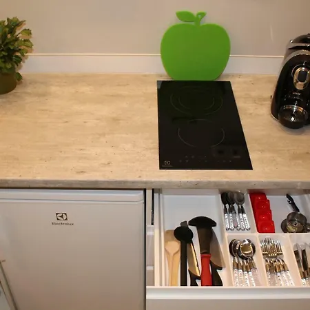 Budasmile At Buda Castle - Aircon & Free Parking