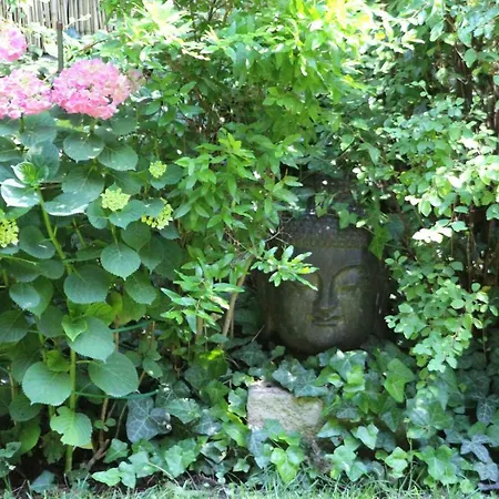 Budasmile At Buda Castle - Aircon & Free Parking Boedapest