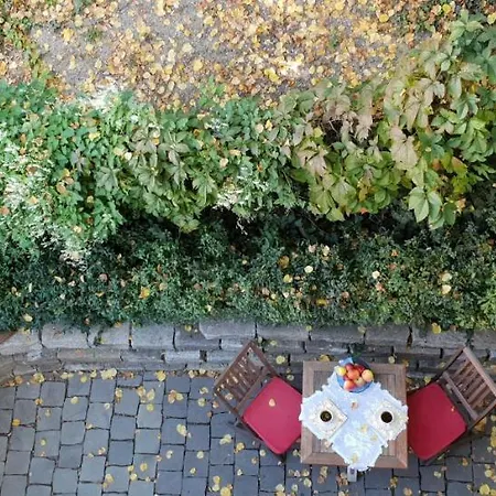 Budasmile At Buda Castle - Aircon & Free Parking Boedapest