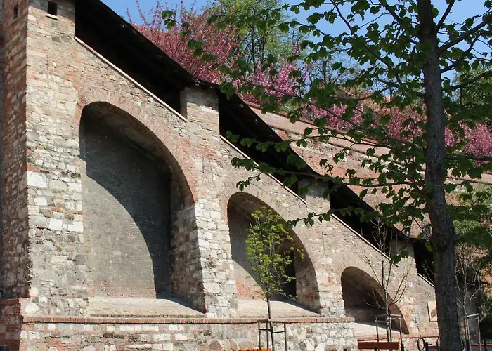 Budasmile At Buda Castle - Aircon & Free Parking *